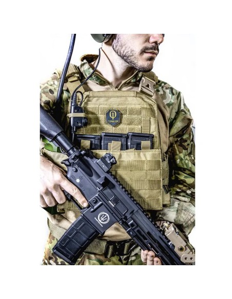 chaleco-conquer-cvs-plate-carrier-tan-detalle-bolsillos