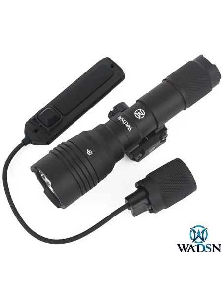 linterna-led-500-lumenes-negro-wadsn-encendida