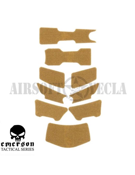 casco-emerson-mk-coyote-uso-en-campo