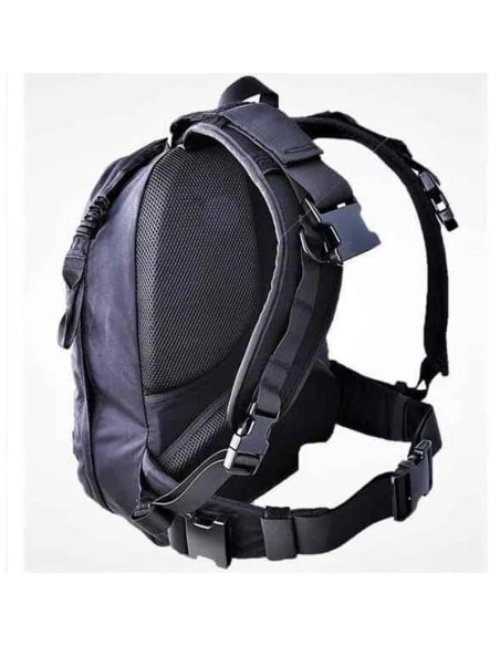 mochila-paisano-convertible-en-chaleco-detalle-doble-uso