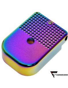 par-tornillos-grip-hi-capa-dorados-cowcow-uso-en-pistola 2