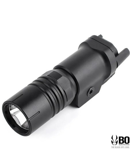 linterna-BO-PL350-cuerpo-resistente-diseño-ergonomico
