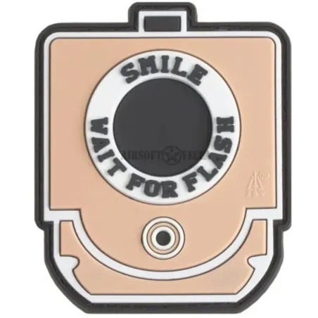 PARCHE DE GOMA SMILE AND WAIT TAN - AirSoftYecla.es