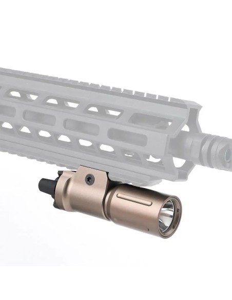 linterna-led-mini-night-evolution-180-lumen-tierra-oscura-detalle-material