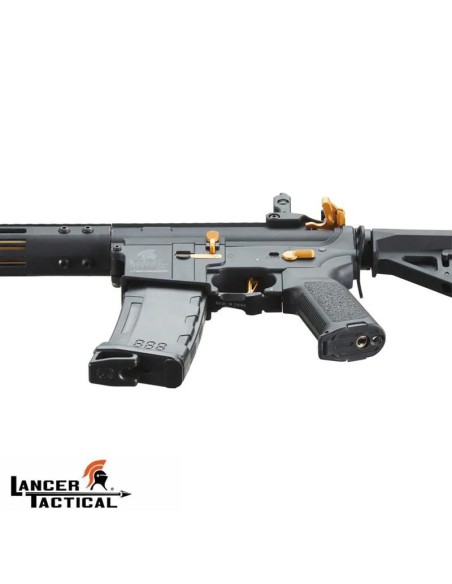 subfusil-gbb-airsoft-maruyama-tan-scw9-vega-force-en-mano