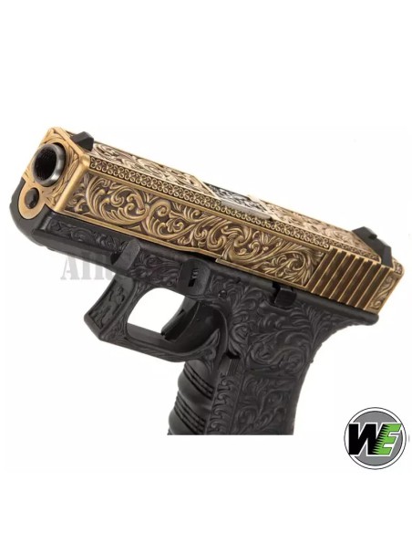 conjunto-precision-hi-capa-5-1-113mm-crazy-jet-maple-leaf-en-uso