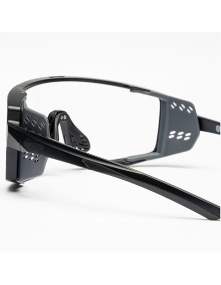 gafas-conquer-striker-cqsg005-to-en-uso