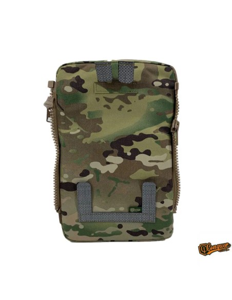 conquer-mt-zip-backpack-mc-black-front-view