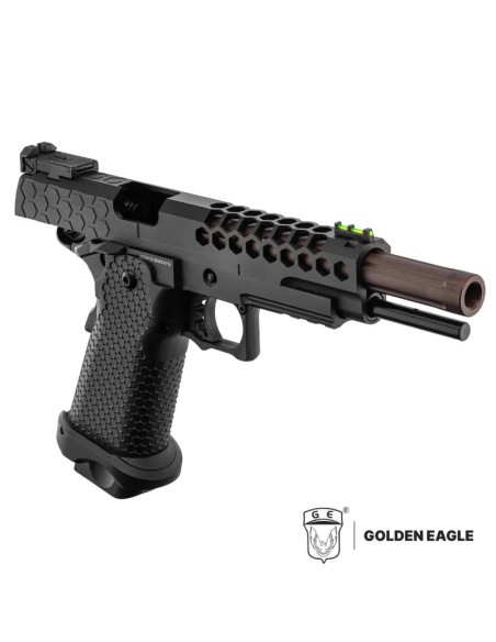 pistola-hi-capa-6-noir-gbb-golden-eagle-contra-fondo-blanco