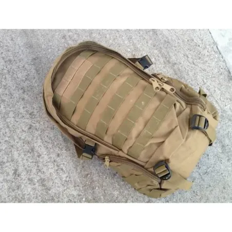 Mochila estilo hazard tan