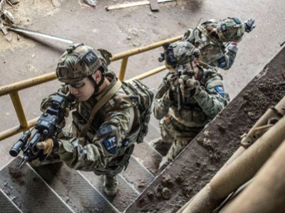 LOS 3 MEJORES JUEGOS DE AIRSOFT PARA JUGAR ENTRE AMIGOS  ESTE VERANO